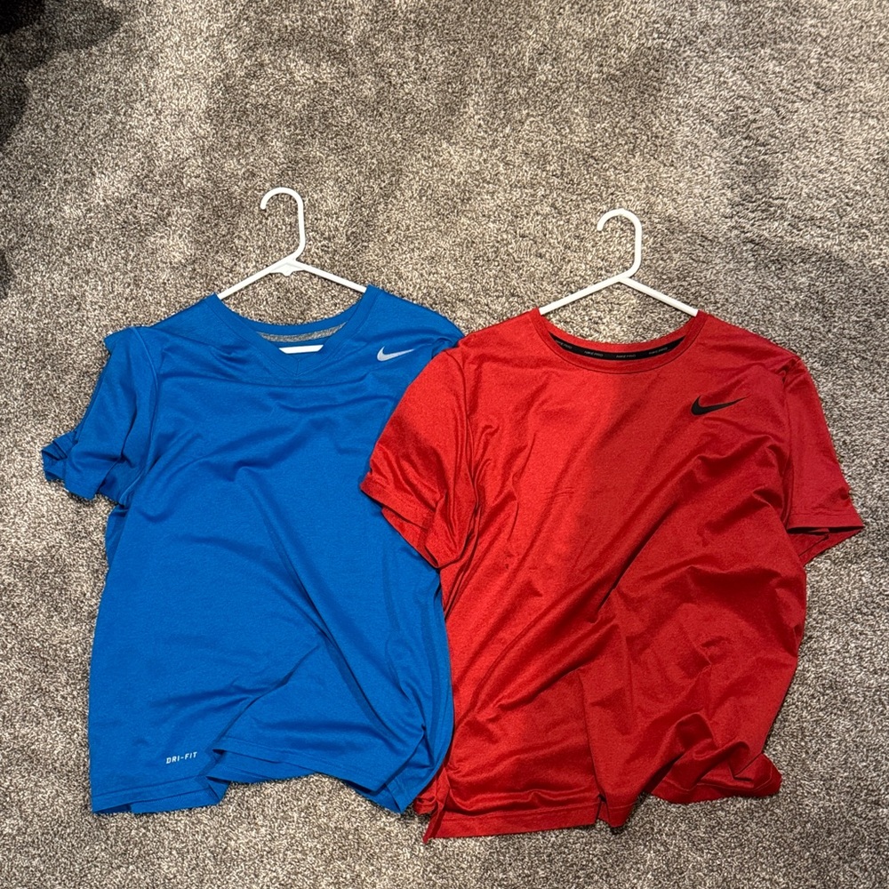 Nike Mens Red and Blue Short Sleeve Tees